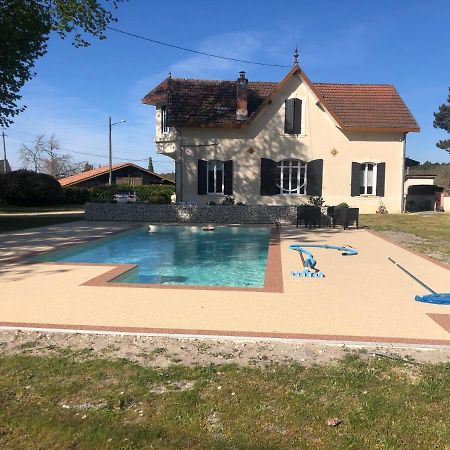 Chambres D'Hotes Villa Capsylvaine Captieux Εξωτερικό φωτογραφία